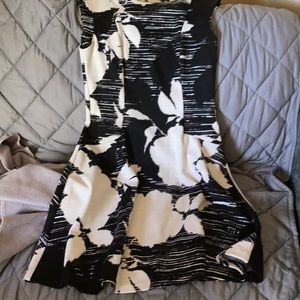 Worn twice, figure-fitting , comfy